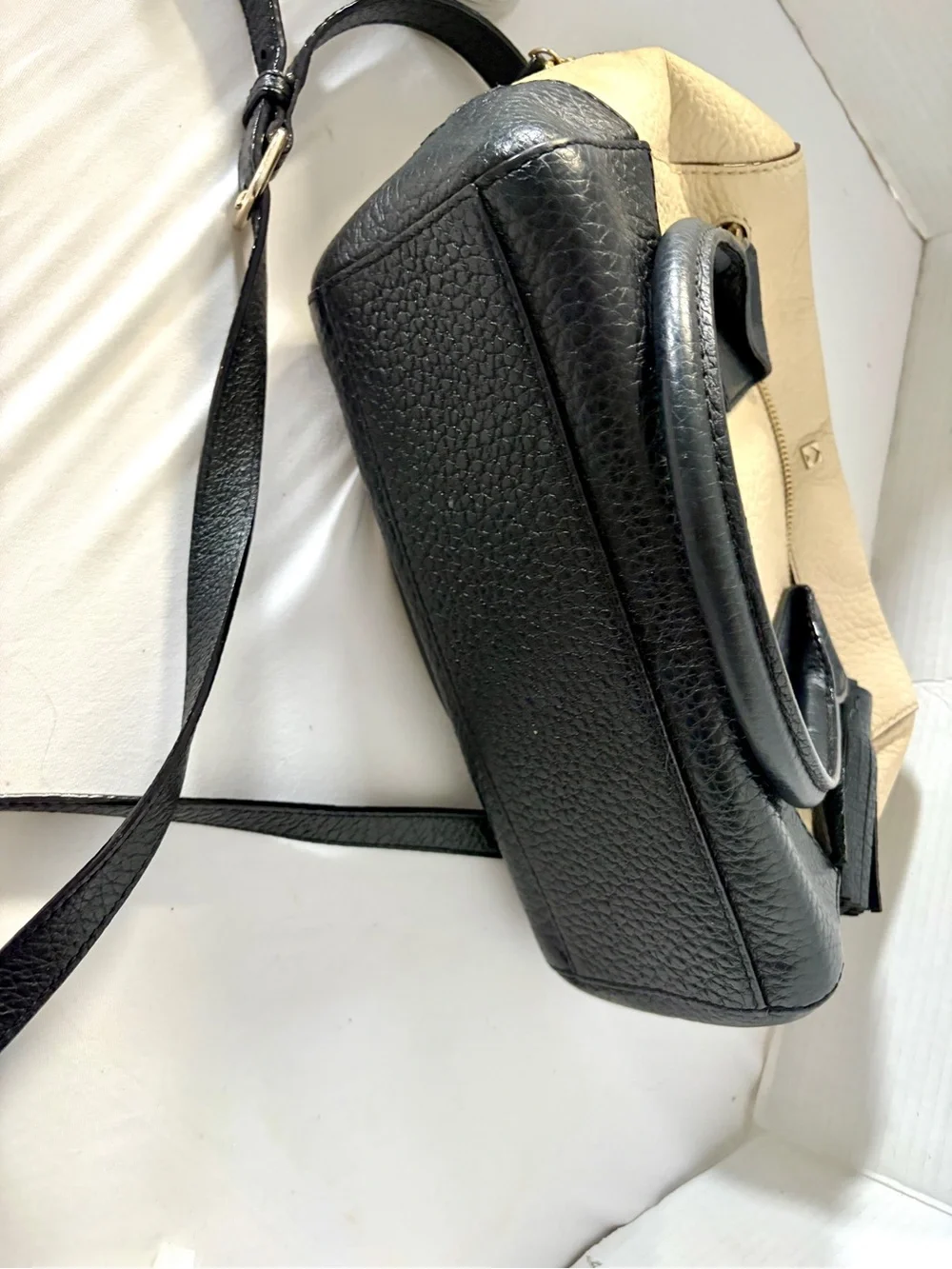 kate spade South port Avenue Alyssa Black and Cream Pebbled Leather Satchel M